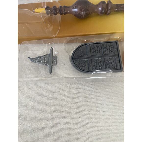 Wizarding World Harry Potter Mystery Wand Magical Artifacts Series New In box - Picture 6 of 8